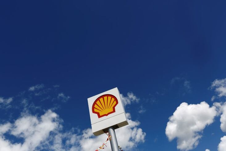Distributrice Projet Shell Shell envisage de supprimer 400 postes dans sa division