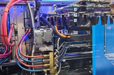 Presses à injecter : un marché sous tension