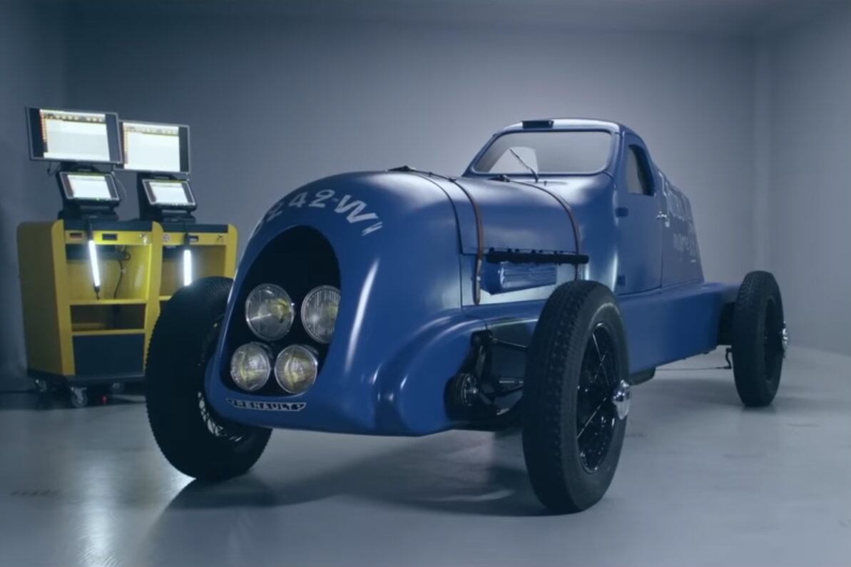 CIJ France - Renault Nervasport Voiture Record - Statuette Plâtre Et Farine - #2