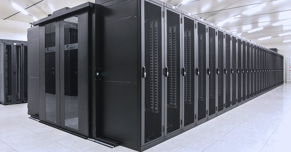 Porté par les datacenters, Legrand continue de croître et vise 15 milliards d’euros de chiffre d’affaires en 2030
