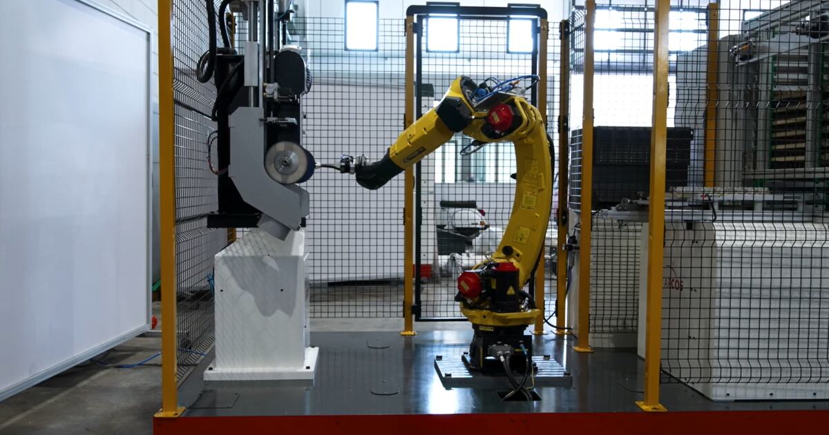 Polissage robotisé : une forte valeur ajoutée dans la chaîne de production des implants médicaux