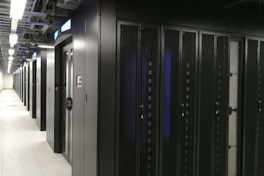 Datacenters : Legrand se renforce avec deux acquisitions en Chine et au Royaume-Uni