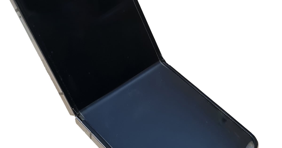 Revue de presse : Apple séduit par le polyimide pour son futur Smartphone pliable